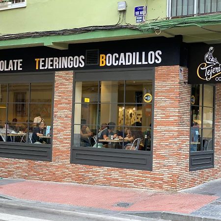 Precioso Apartamento Con Patio มาลากา ภายนอก รูปภาพ
