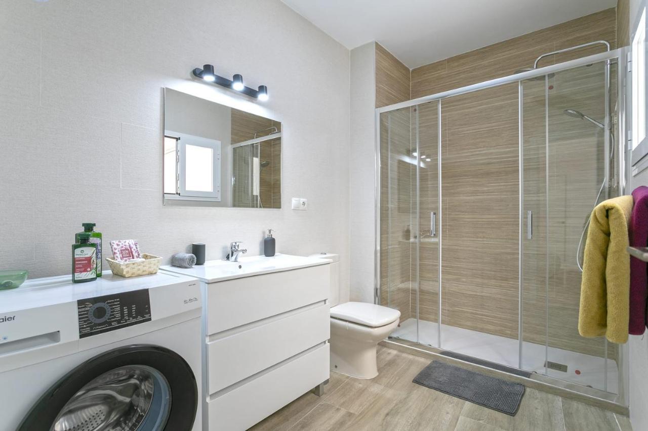 Precioso Apartamento Con Patio มาลากา ภายนอก รูปภาพ
